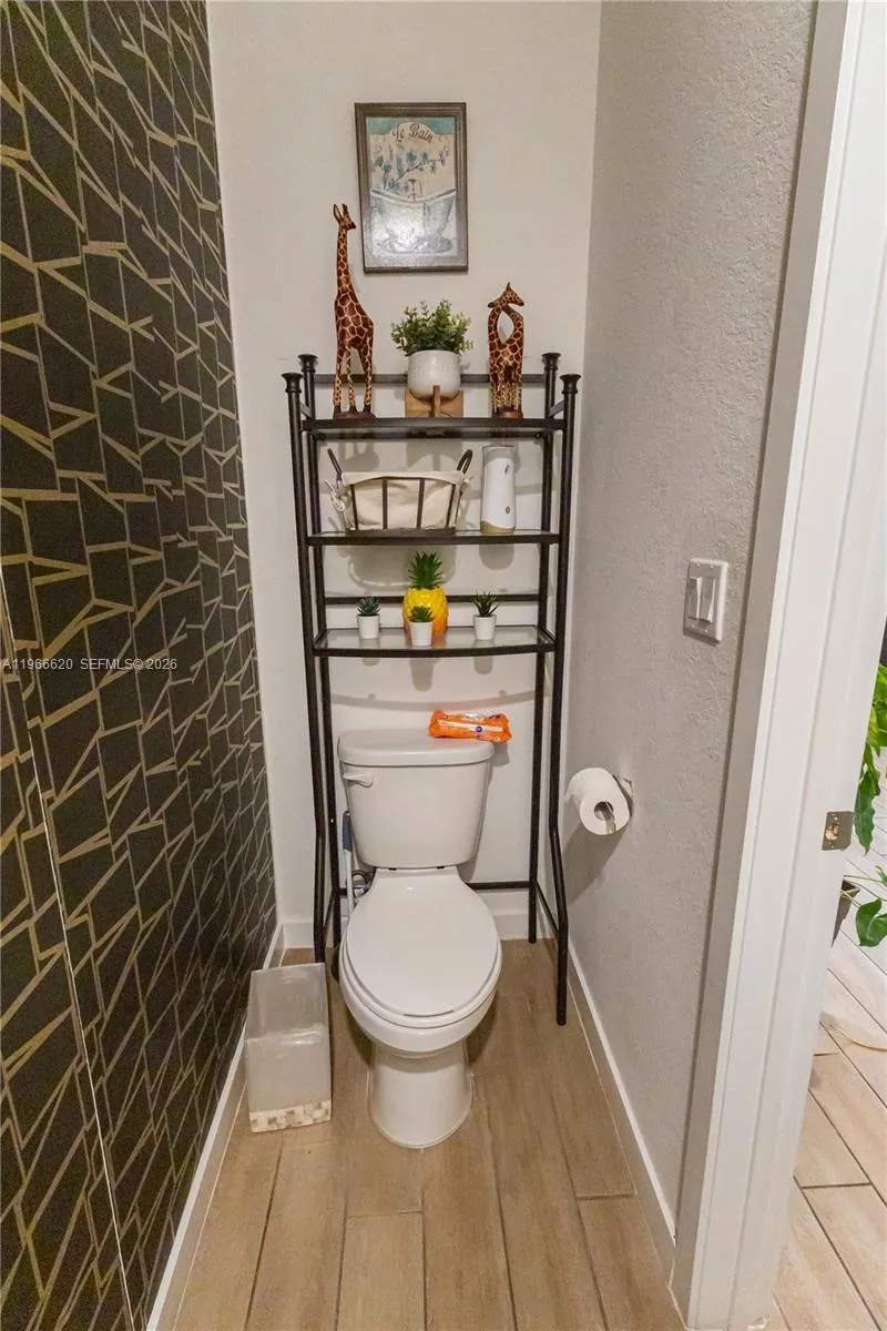 613 Ne 5th Way, Florida City, Florida 33034, Florida City, Florida 33034, 4 Bedrooms Bedrooms, ,2 BathroomsBathrooms,Residential,For Sale,613 Ne 5th Way, Florida City, Florida 33034,A11966620