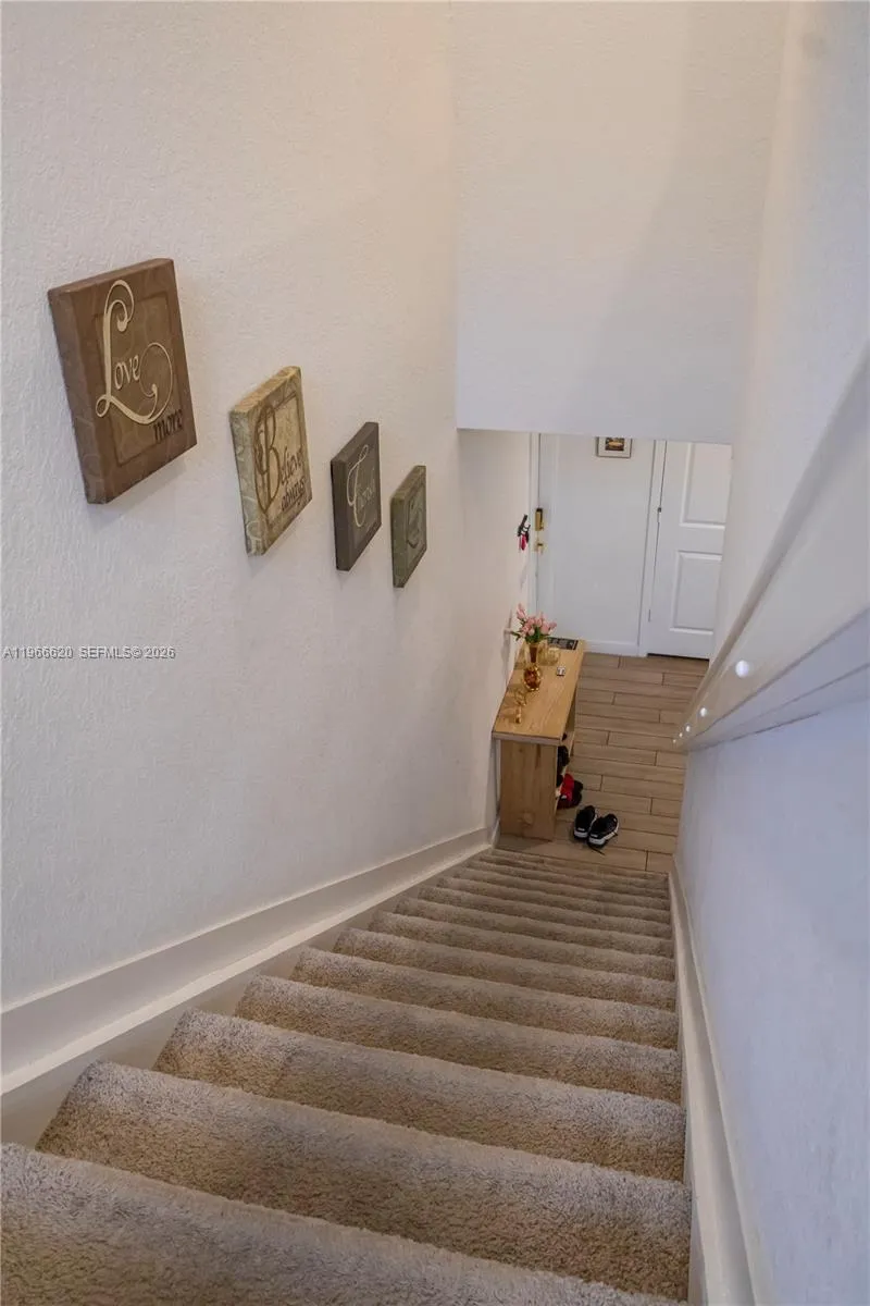 613 Ne 5th Way, Florida City, Florida 33034, Florida City, Florida 33034, 4 Bedrooms Bedrooms, ,2 BathroomsBathrooms,Residential,For Sale,613 Ne 5th Way, Florida City, Florida 33034,A11966620