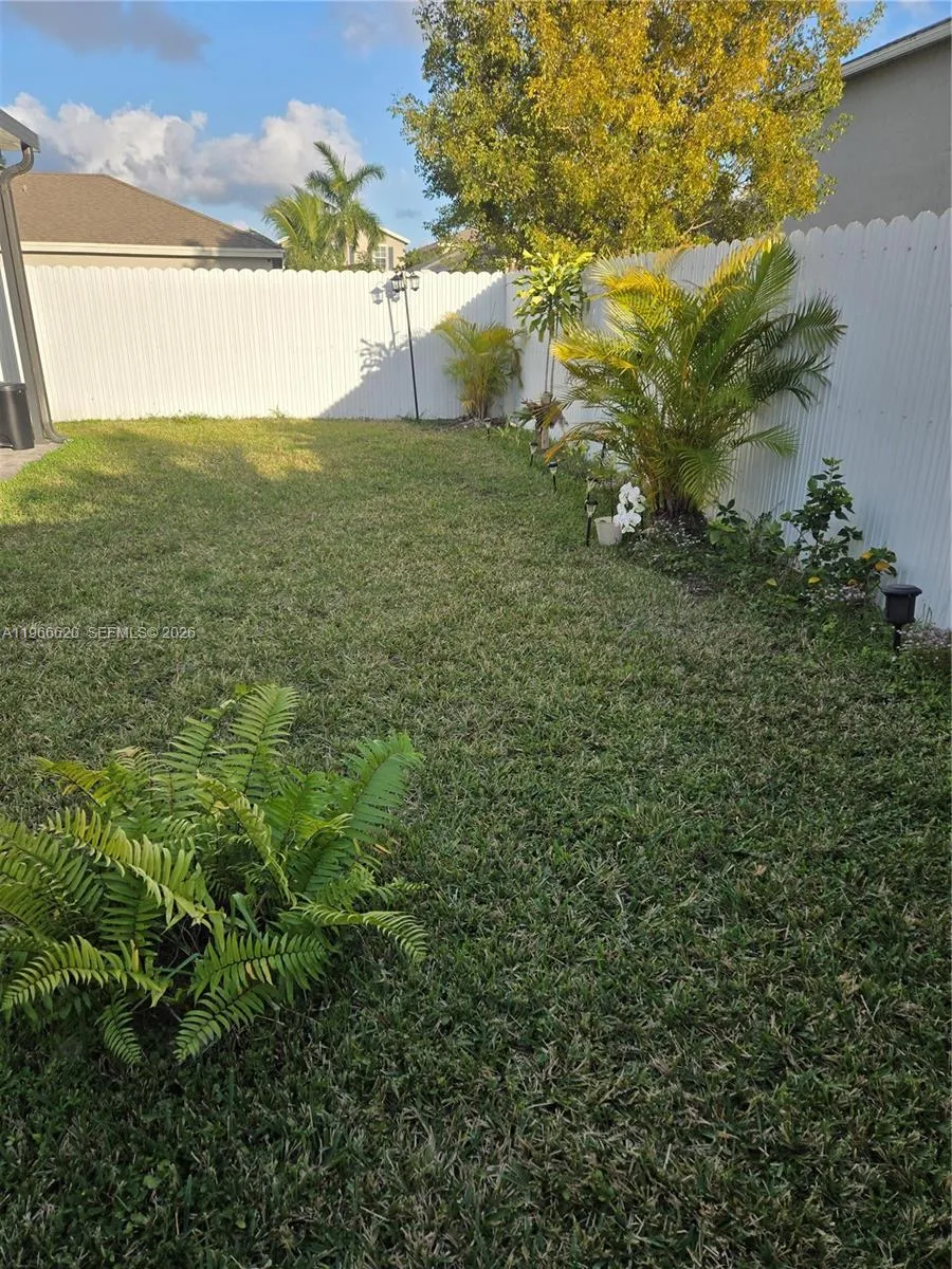 613 Ne 5th Way, Florida City, Florida 33034, Florida City, Florida 33034, 4 Bedrooms Bedrooms, ,2 BathroomsBathrooms,Residential,For Sale,613 Ne 5th Way, Florida City, Florida 33034,A11966620