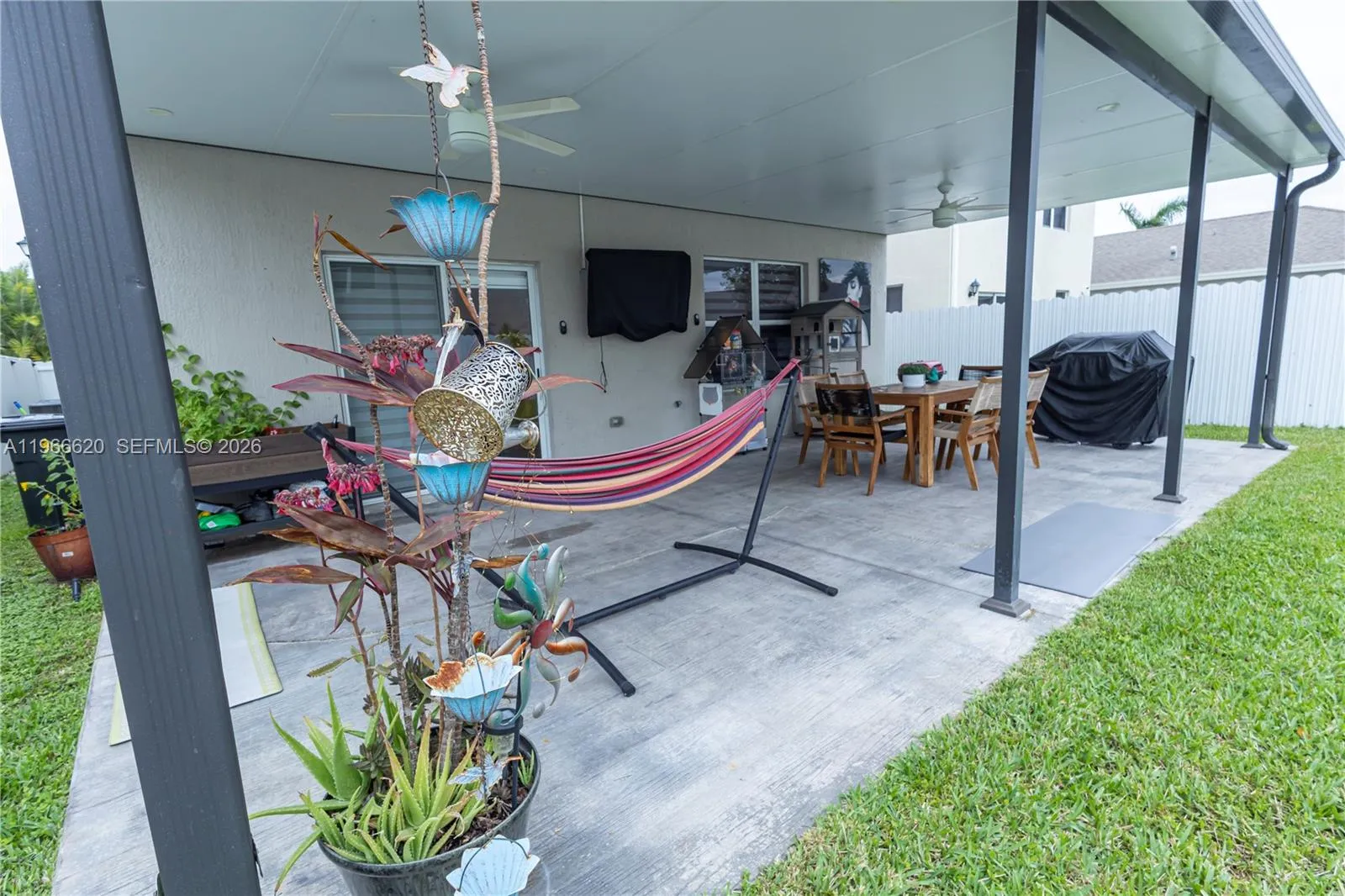 613 Ne 5th Way, Florida City, Florida 33034, Florida City, Florida 33034, 4 Bedrooms Bedrooms, ,2 BathroomsBathrooms,Residential,For Sale,613 Ne 5th Way, Florida City, Florida 33034,A11966620