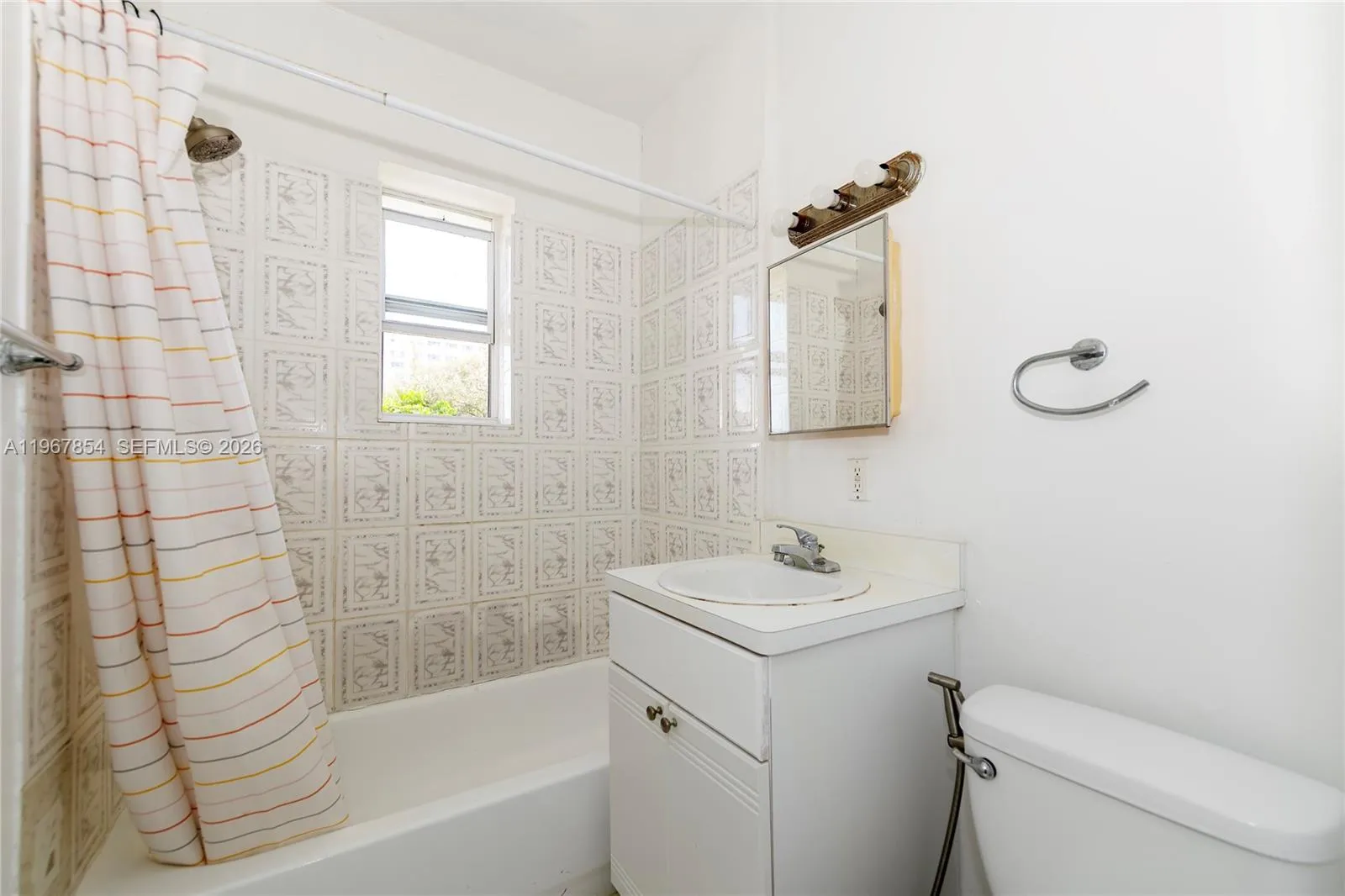 820 Euclid Ave 308, Miami Beach, Florida 33139, Miami Beach, Florida 33139, 1 Bedroom Bedrooms, ,1 BathroomBathrooms,Residential Lease,For Rent,820 Euclid Ave 308, Miami Beach, Florida 33139,A11967854