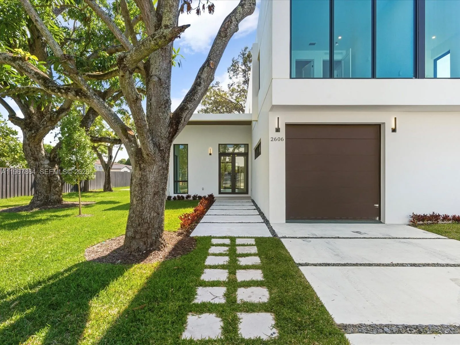 2606 Sw 19th St, Miami, Florida 33145, Miami, Florida 33145, 5 Bedrooms Bedrooms, ,4 BathroomsBathrooms,Residential,For Sale,2606 Sw 19th St, Miami, Florida 33145,A11967864