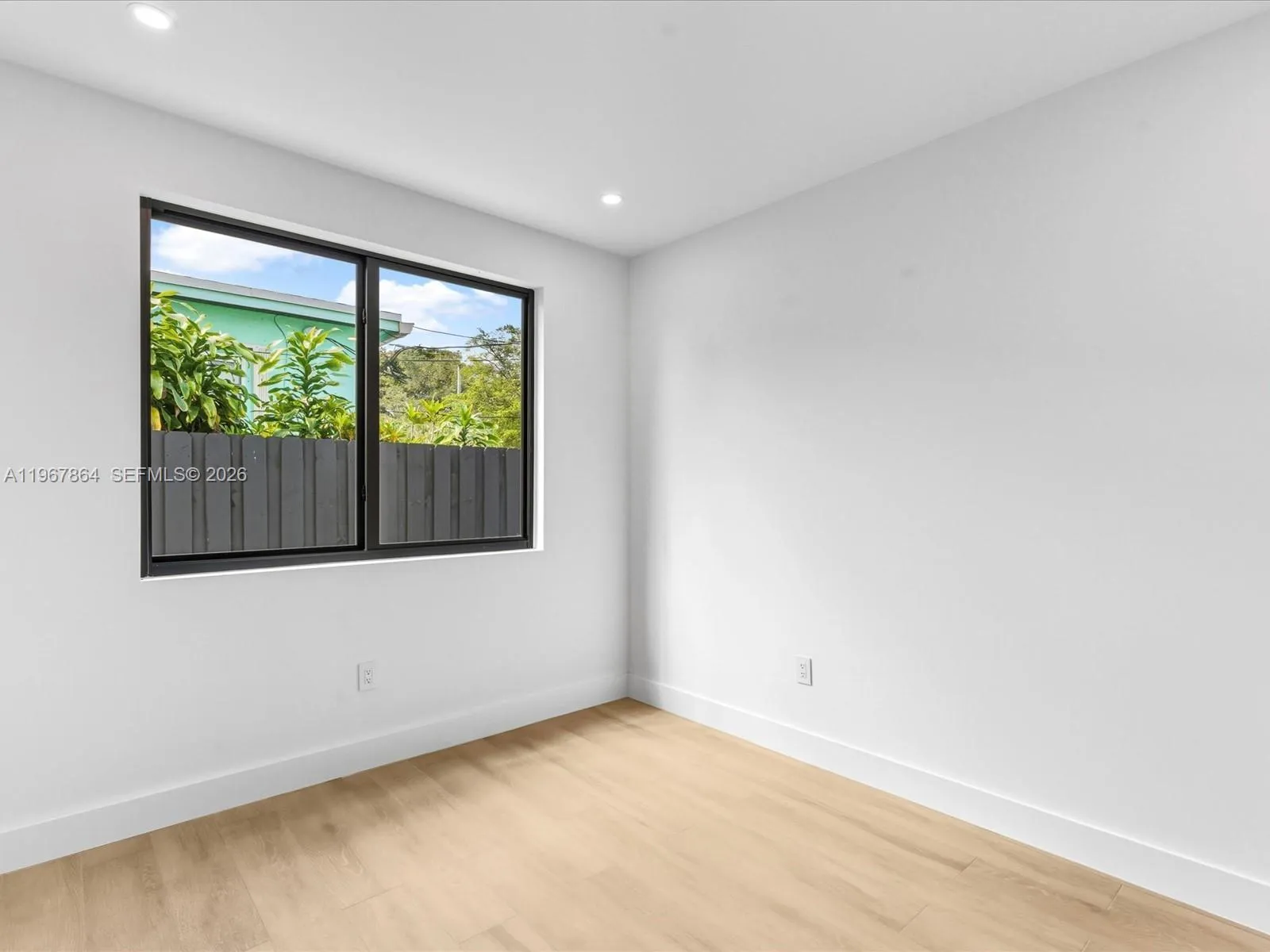 2606 Sw 19th St, Miami, Florida 33145, Miami, Florida 33145, 5 Bedrooms Bedrooms, ,4 BathroomsBathrooms,Residential,For Sale,2606 Sw 19th St, Miami, Florida 33145,A11967864