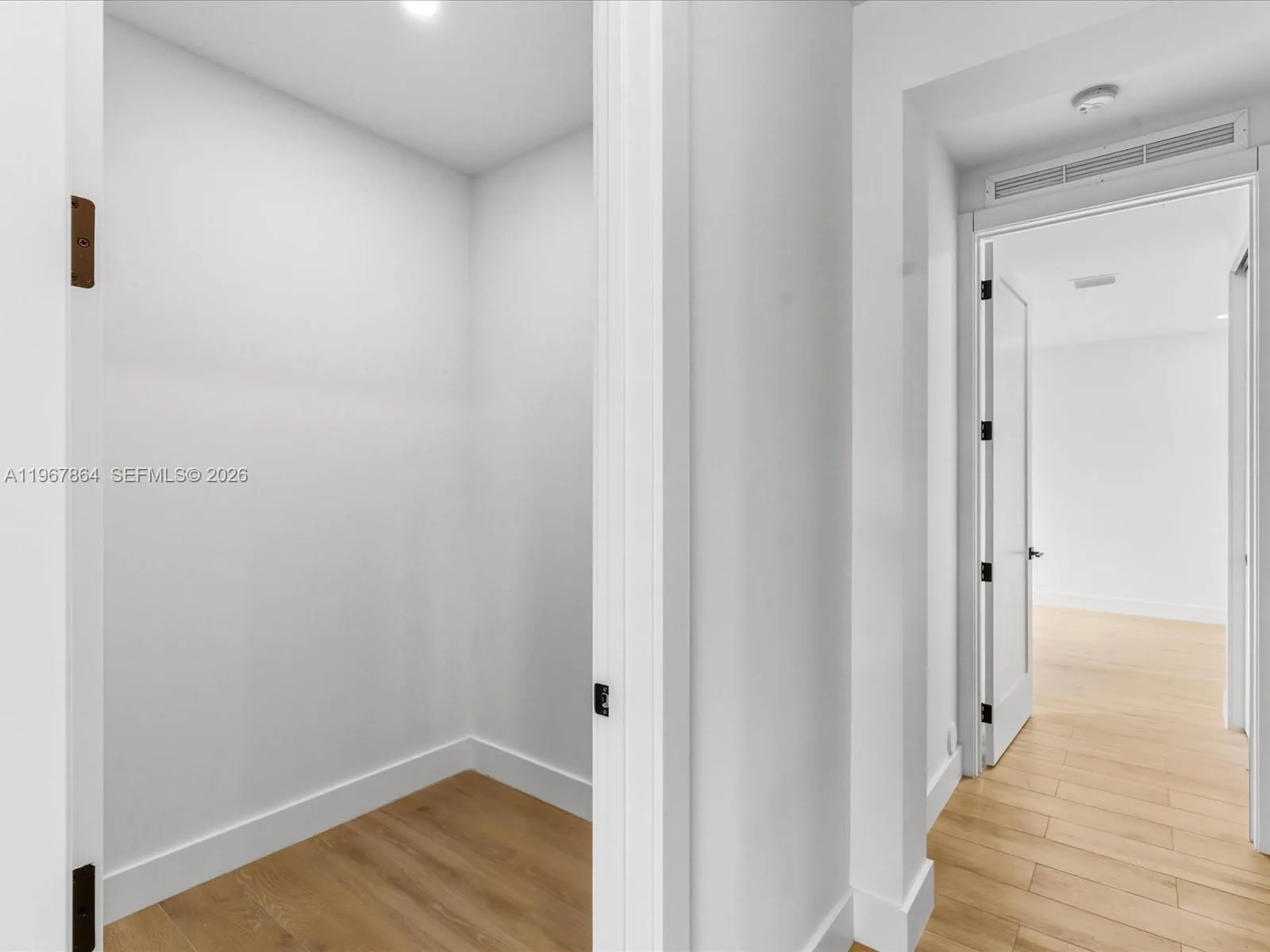 2606 Sw 19th St, Miami, Florida 33145, Miami, Florida 33145, 5 Bedrooms Bedrooms, ,4 BathroomsBathrooms,Residential,For Sale,2606 Sw 19th St, Miami, Florida 33145,A11967864