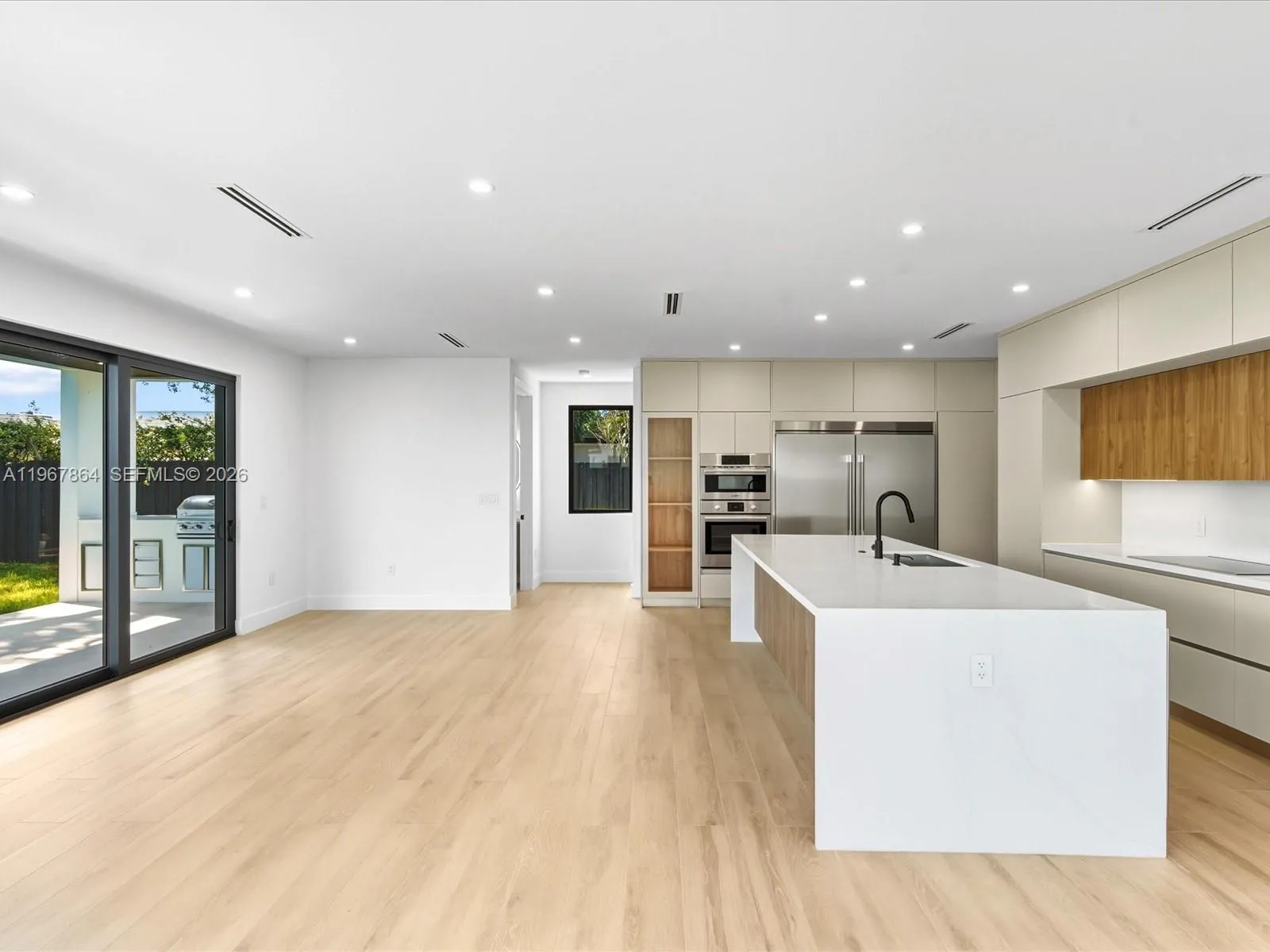 2606 Sw 19th St, Miami, Florida 33145, Miami, Florida 33145, 5 Bedrooms Bedrooms, ,4 BathroomsBathrooms,Residential,For Sale,2606 Sw 19th St, Miami, Florida 33145,A11967864