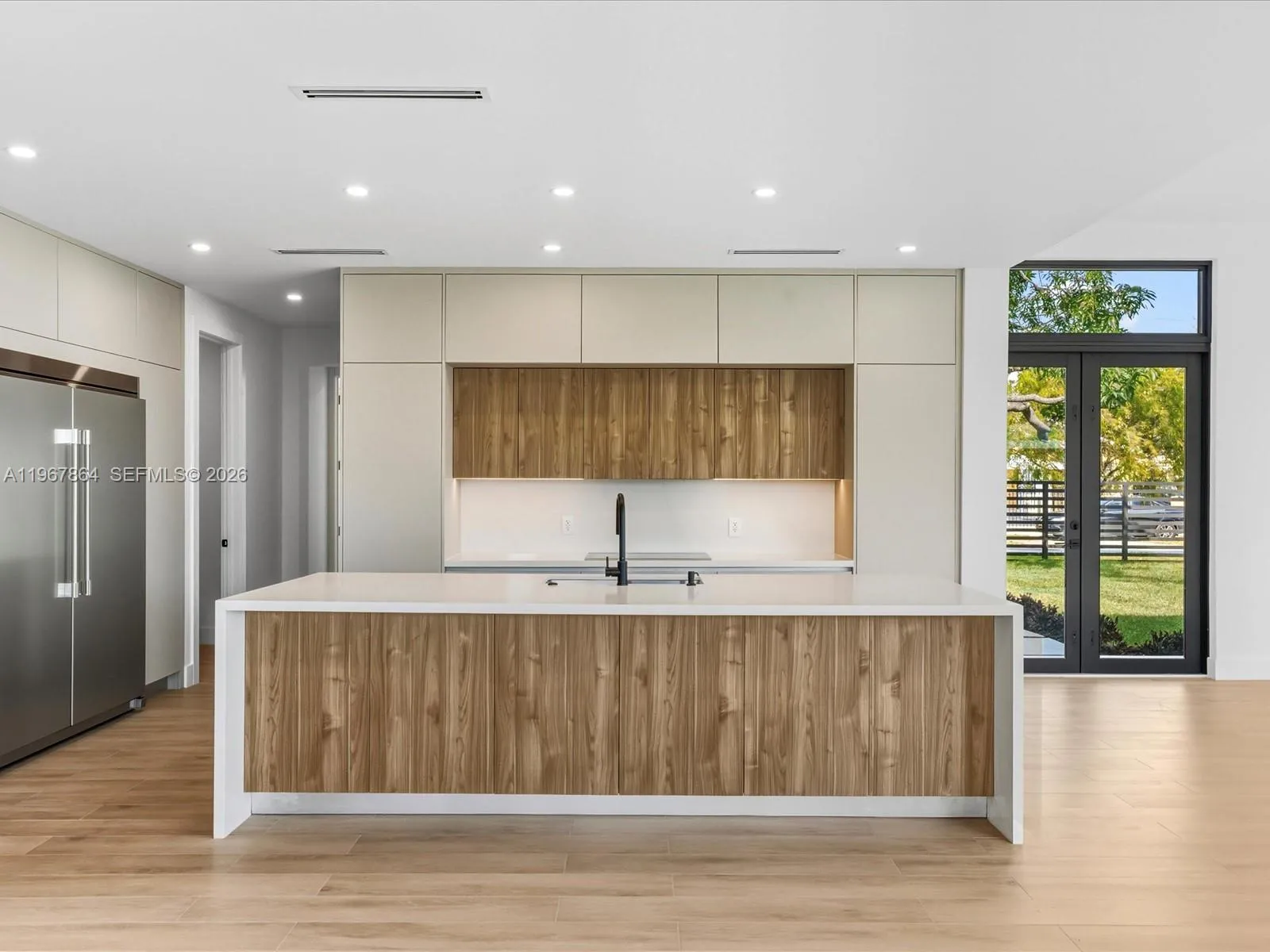 2606 Sw 19th St, Miami, Florida 33145, Miami, Florida 33145, 5 Bedrooms Bedrooms, ,4 BathroomsBathrooms,Residential,For Sale,2606 Sw 19th St, Miami, Florida 33145,A11967864