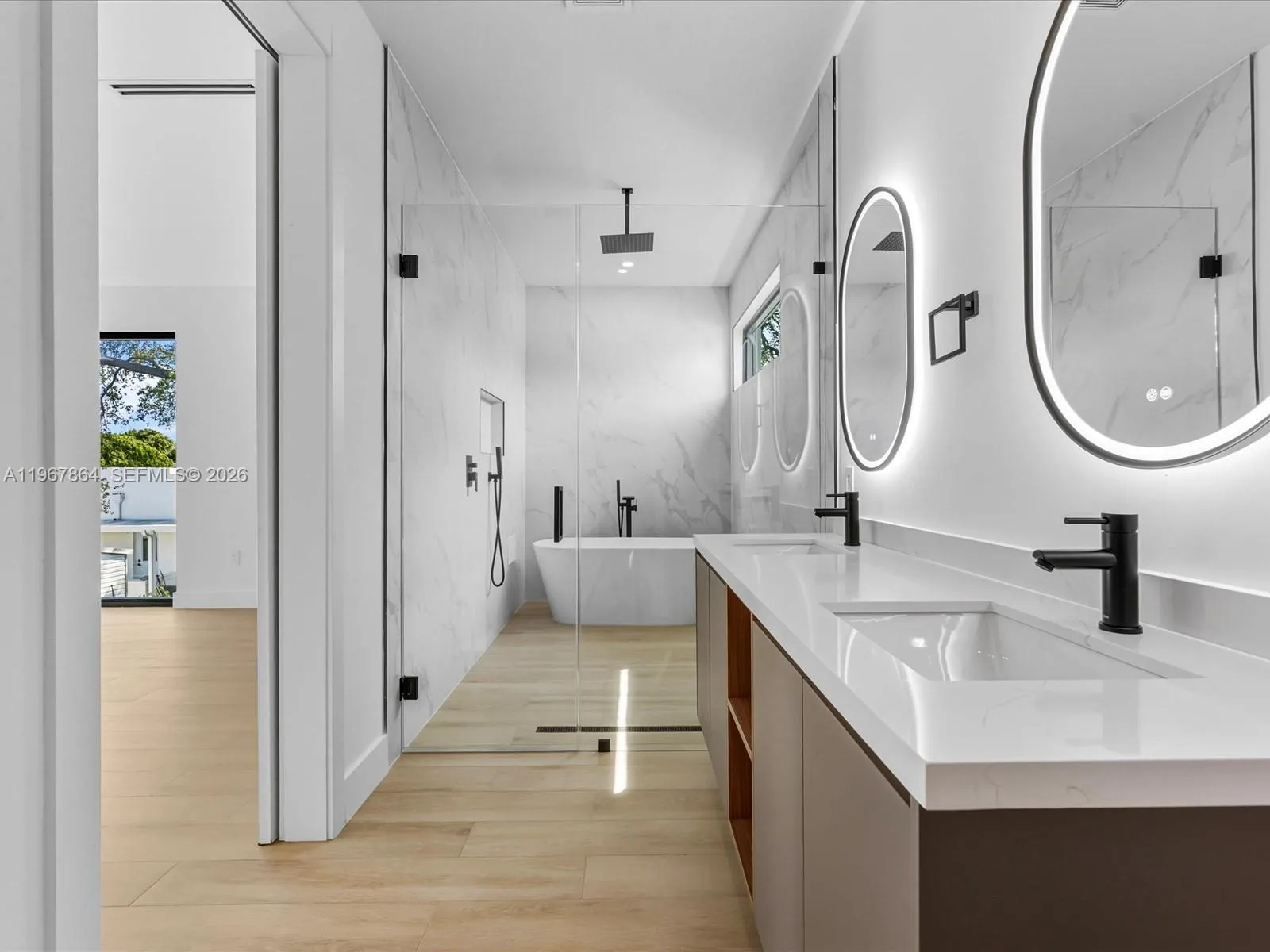 2606 Sw 19th St, Miami, Florida 33145, Miami, Florida 33145, 5 Bedrooms Bedrooms, ,4 BathroomsBathrooms,Residential,For Sale,2606 Sw 19th St, Miami, Florida 33145,A11967864