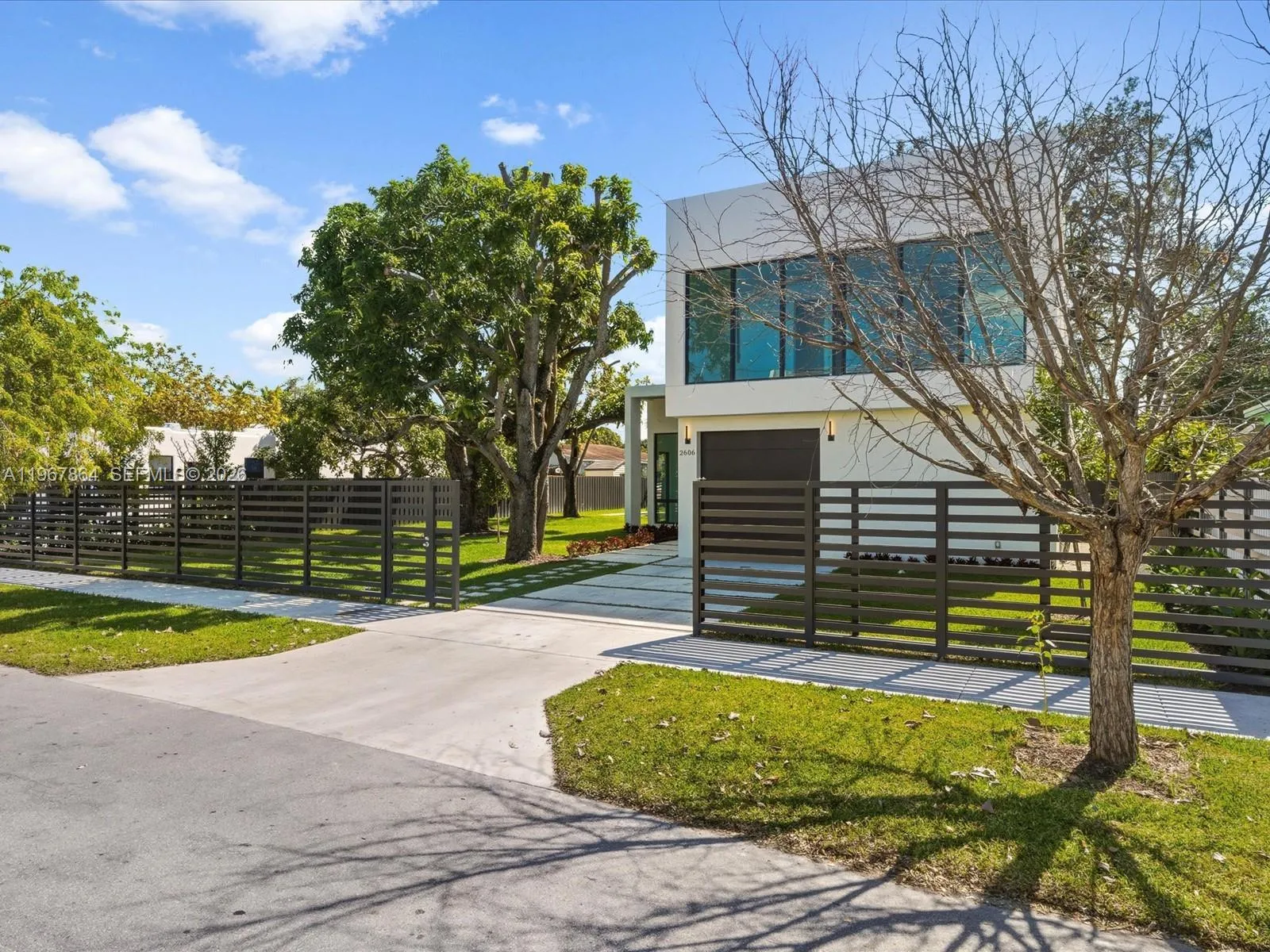 2606 Sw 19th St, Miami, Florida 33145, Miami, Florida 33145, 5 Bedrooms Bedrooms, ,4 BathroomsBathrooms,Residential,For Sale,2606 Sw 19th St, Miami, Florida 33145,A11967864