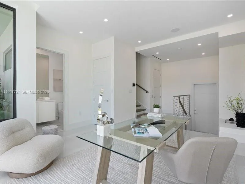4008 Ne 167th St 6, North Miami Beach, Florida 331, North Miami Beach, Florida 33160, 4 Bedrooms Bedrooms, ,4 BathroomsBathrooms,Residential,For Sale,4008 Ne 167th St 6, North Miami Beach, Florida 331,A11967721
