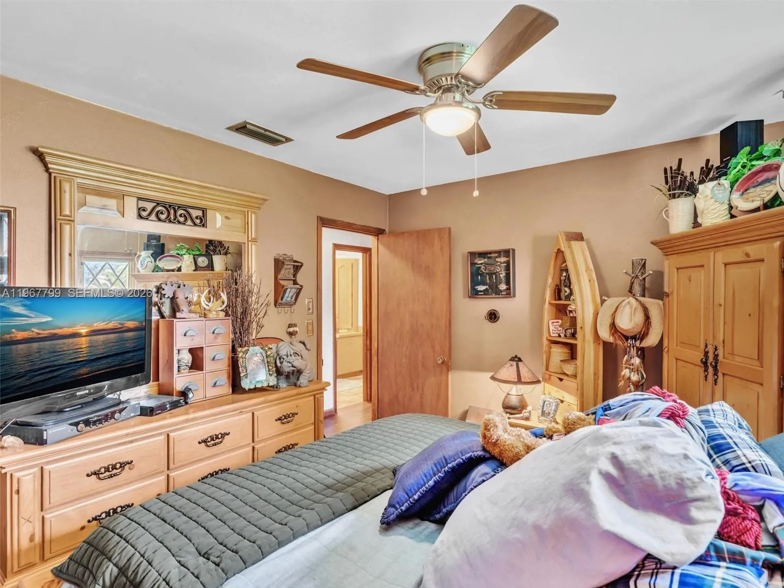 5310 Sw 109th Ave, Davie, Florida 33328, Davie, Florida 33328, 7 Bedrooms Bedrooms, ,3 BathroomsBathrooms,Residential,For Sale,5310 Sw 109th Ave, Davie, Florida 33328,A11967799