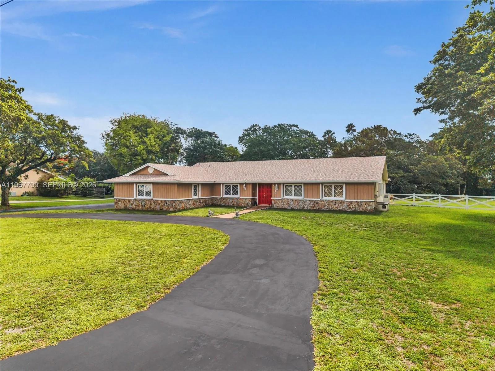 5310 Sw 109th Ave, Davie, Florida 33328, Davie, Florida 33328, 7 Bedrooms Bedrooms, ,3 BathroomsBathrooms,Residential,For Sale,5310 Sw 109th Ave, Davie, Florida 33328,A11967799