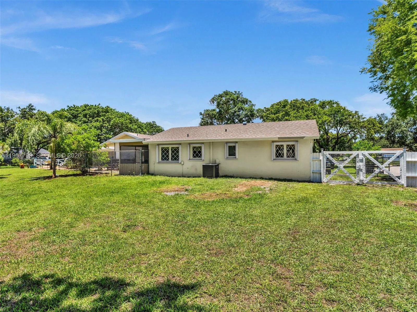 5310 Sw 109th Ave, Davie, Florida 33328, Davie, Florida 33328, 7 Bedrooms Bedrooms, ,3 BathroomsBathrooms,Residential,For Sale,5310 Sw 109th Ave, Davie, Florida 33328,A11967799