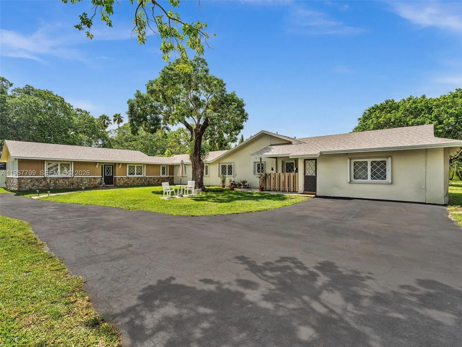5310 Sw 109th Ave, Davie, Florida 33328, Davie, Florida 33328, 7 Bedrooms Bedrooms, ,3 BathroomsBathrooms,Residential,For Sale,5310 Sw 109th Ave, Davie, Florida 33328,A11967799