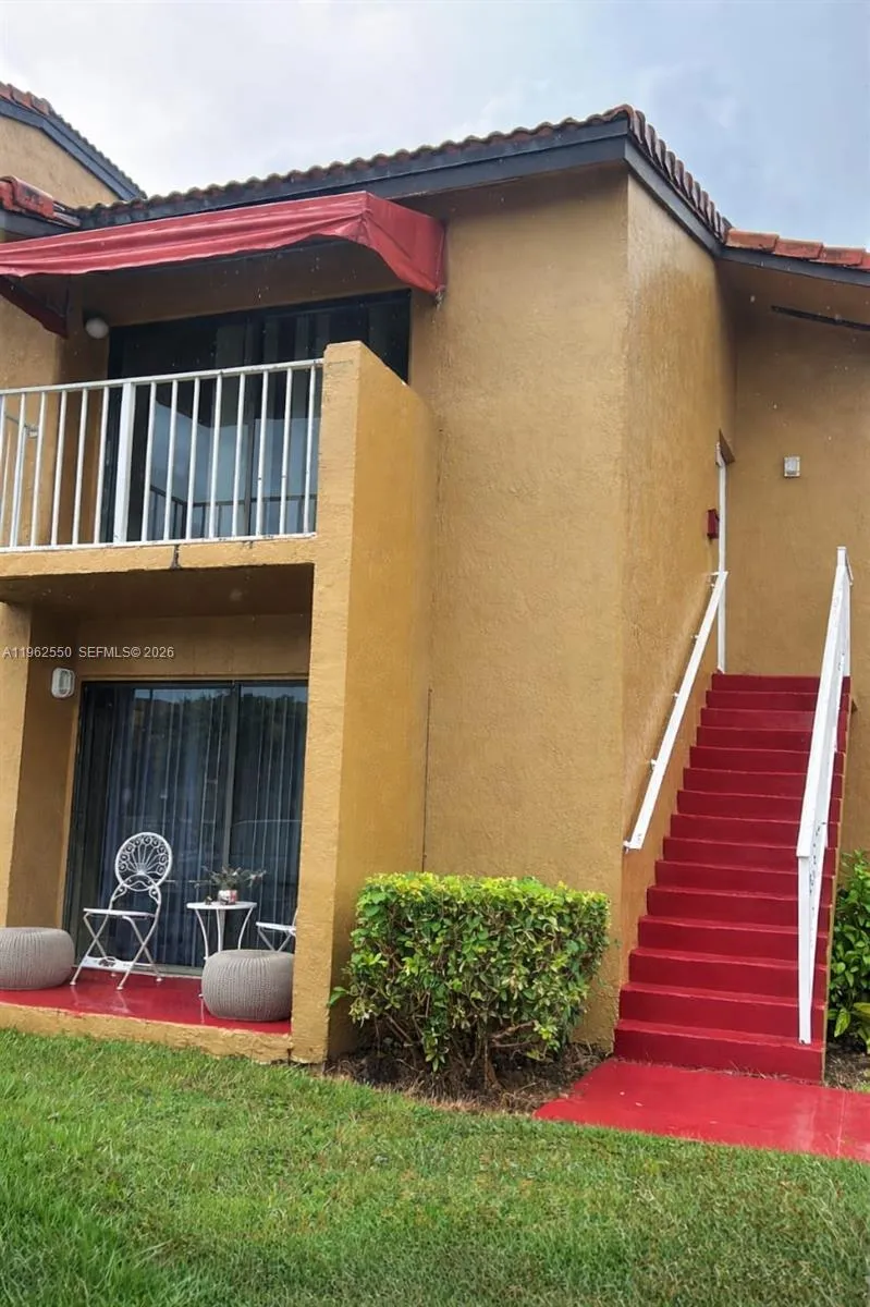 15630 Sw 80th St I-201, Miami, Florida 33193, Miami, Florida 33193, 1 Bedroom Bedrooms, ,1 BathroomBathrooms,Residential,For Sale,15630 Sw 80th St I-201, Miami, Florida 33193,A11962550