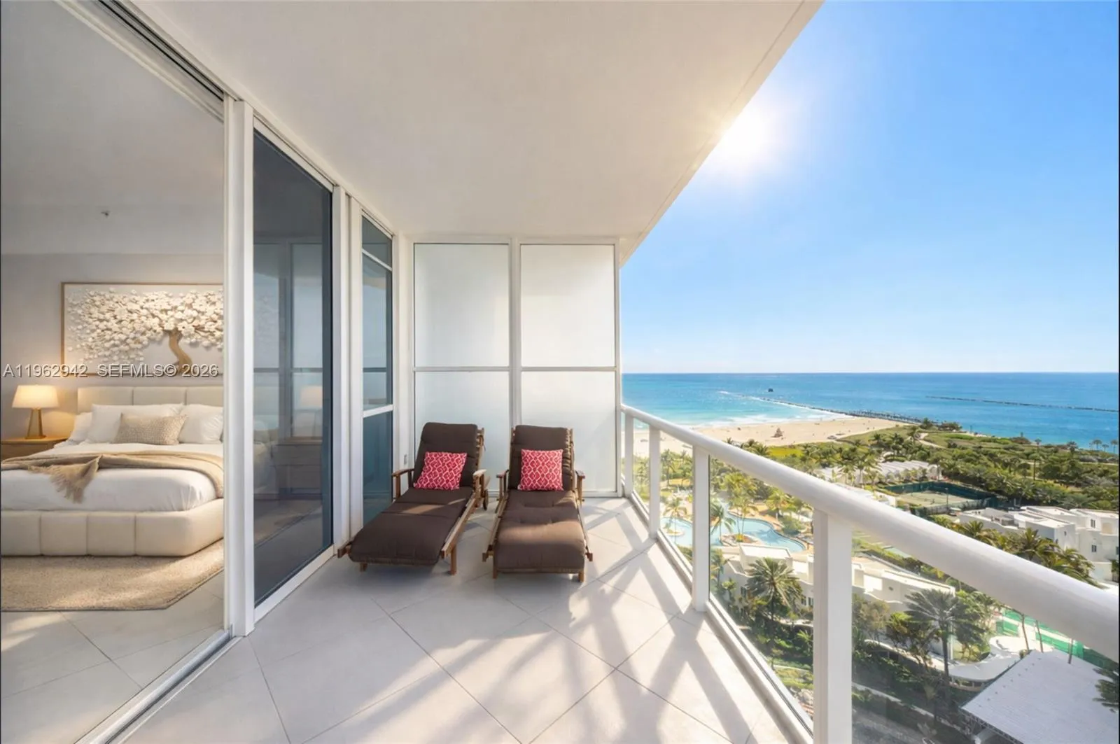 50 S Pointe Dr 1704, Miami Beach, Florida 33139, Miami Beach, Florida 33139, 2 Bedrooms Bedrooms, ,2 BathroomsBathrooms,Residential,For Sale,50 S Pointe Dr 1704, Miami Beach, Florida 33139,A11962942