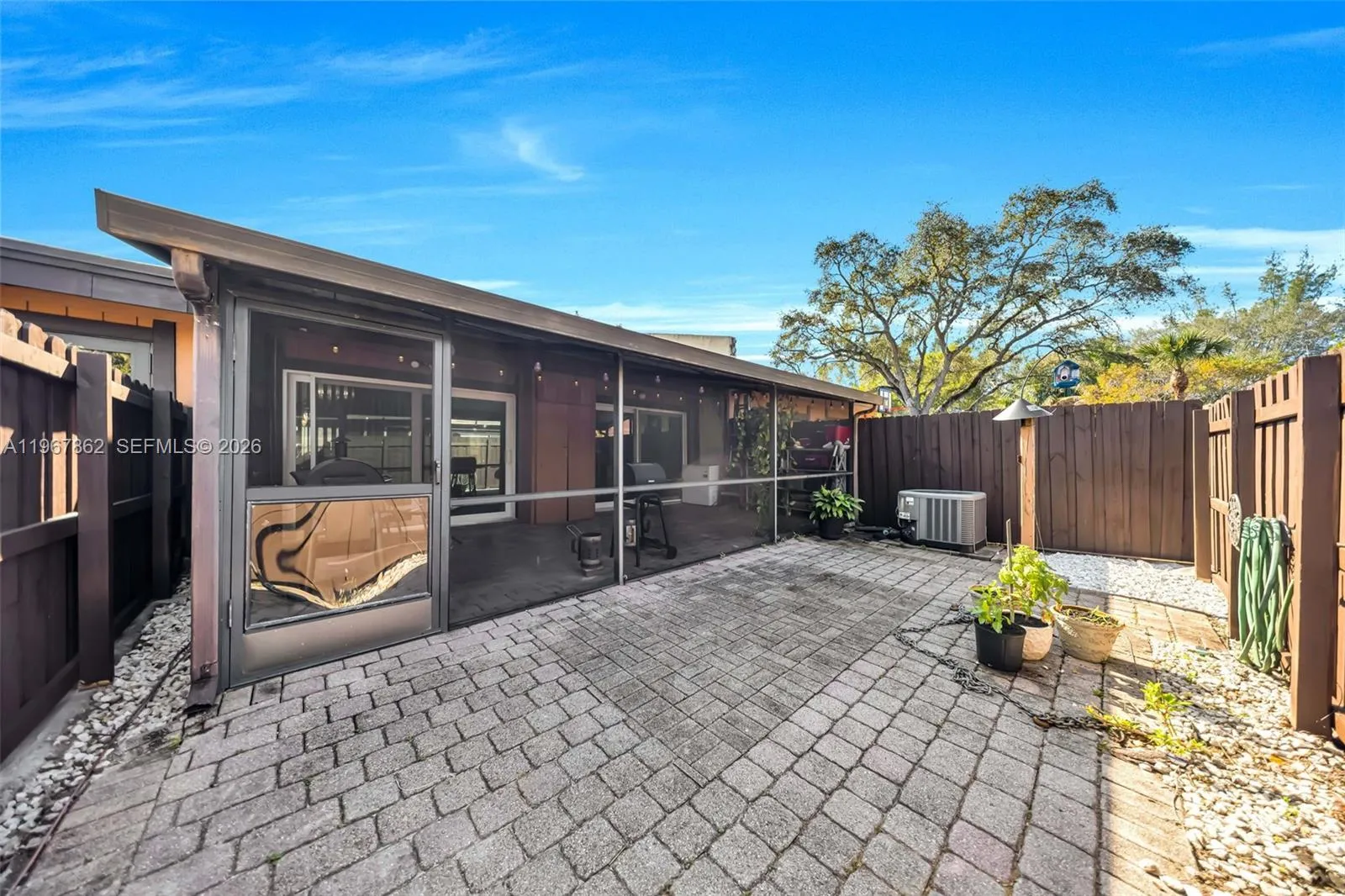 10341 Orange Ct, Pembroke Pines, Florida 33026, Pembroke Pines, Florida 33026, 2 Bedrooms Bedrooms, ,2 BathroomsBathrooms,Residential,For Sale,10341 Orange Ct, Pembroke Pines, Florida 33026,A11967862