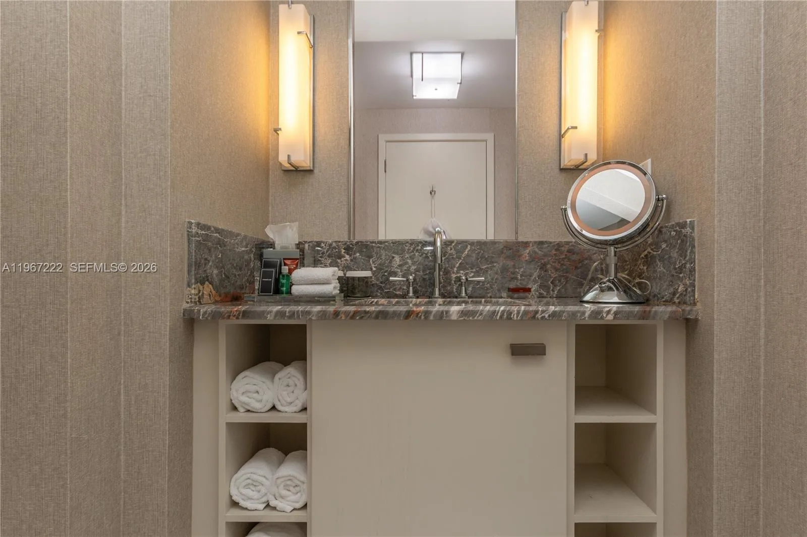 551 N Fort Lauderdale Beach Blvd H1715, Fort Laude, Fort Lauderdale, Florida 33304, ,1 BathroomBathrooms,Residential,For Sale,551 N Fort Lauderdale Beach Blvd H1715, Fort Laude,A11967222