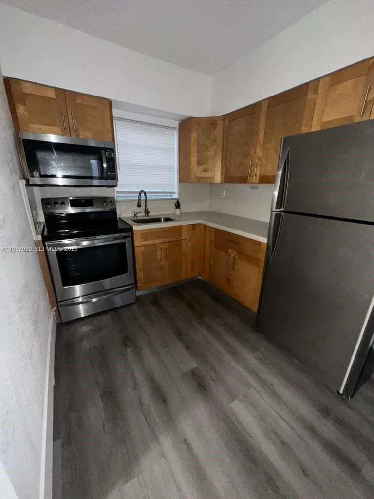 2617 Nw 23rd Ave 1, Miami, Florida 33142, Miami, Florida 33142, 2 Bedrooms Bedrooms, ,1 BathroomBathrooms,Residential Lease,For Rent,2617 Nw 23rd Ave 1, Miami, Florida 33142,A11967062