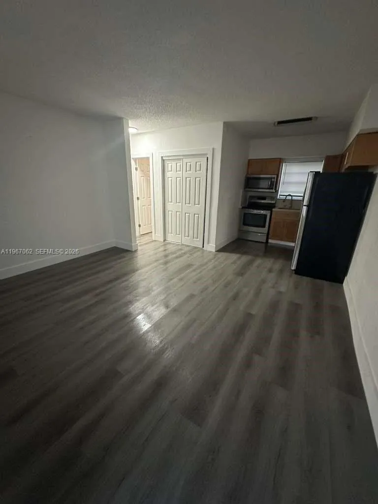 2617 Nw 23rd Ave 1, Miami, Florida 33142, Miami, Florida 33142, 2 Bedrooms Bedrooms, ,1 BathroomBathrooms,Residential Lease,For Rent,2617 Nw 23rd Ave 1, Miami, Florida 33142,A11967062