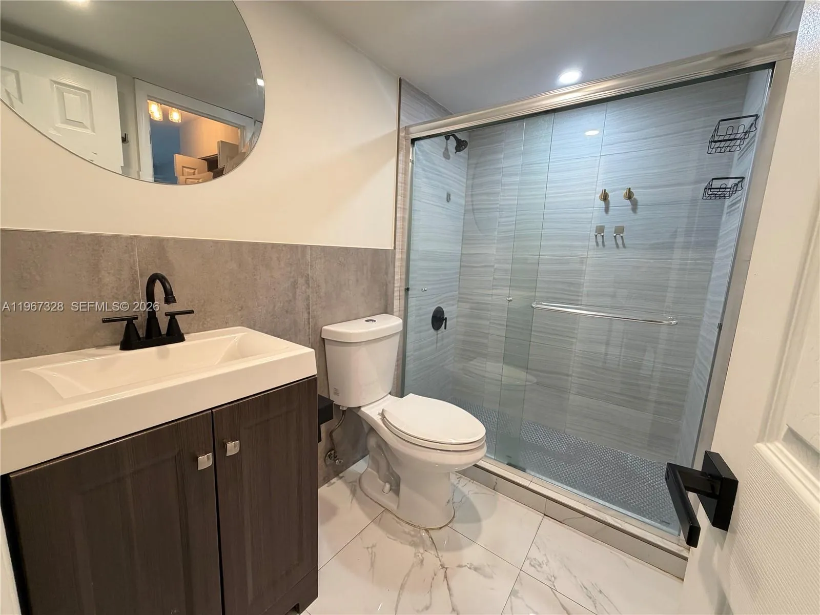 1711 W 58th St B-30, Hialeah, Florida 33012, Hialeah, Florida 33012, 2 Bedrooms Bedrooms, ,1 BathroomBathrooms,Residential Lease,For Rent,1711 W 58th St B-30, Hialeah, Florida 33012,A11967328