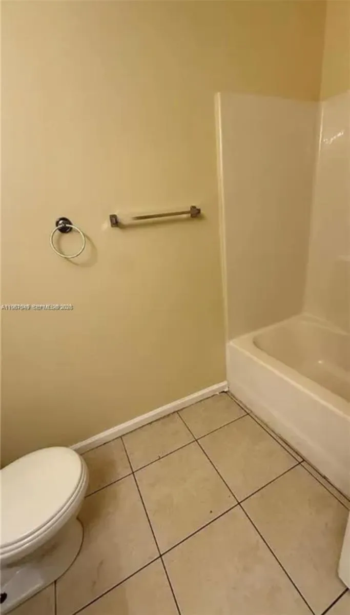 1604 Sw 44th Ave, Fort Lauderdale, Florida 33317, Fort Lauderdale, Florida 33317, ,Residential Income,For Sale,1604 Sw 44th Ave, Fort Lauderdale, Florida 33317,A11967949