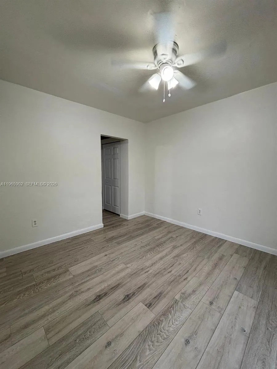 200 Nw 13th St 5, Miami, Florida 33136, Miami, Florida 33136, 1 Bedroom Bedrooms, ,1 BathroomBathrooms,Residential Lease,For Rent,200 Nw 13th St 5, Miami, Florida 33136,A11965902
