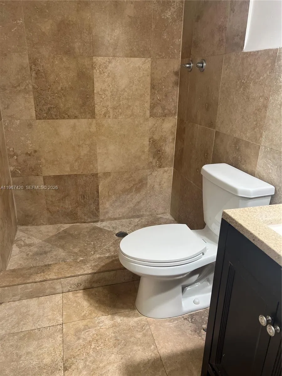 427 Santander Ave 101, Coral Gables, Florida 33134, Coral Gables, Florida 33134, ,1 BathroomBathrooms,Residential Lease,For Rent,427 Santander Ave 101, Coral Gables, Florida 33134,A11967420