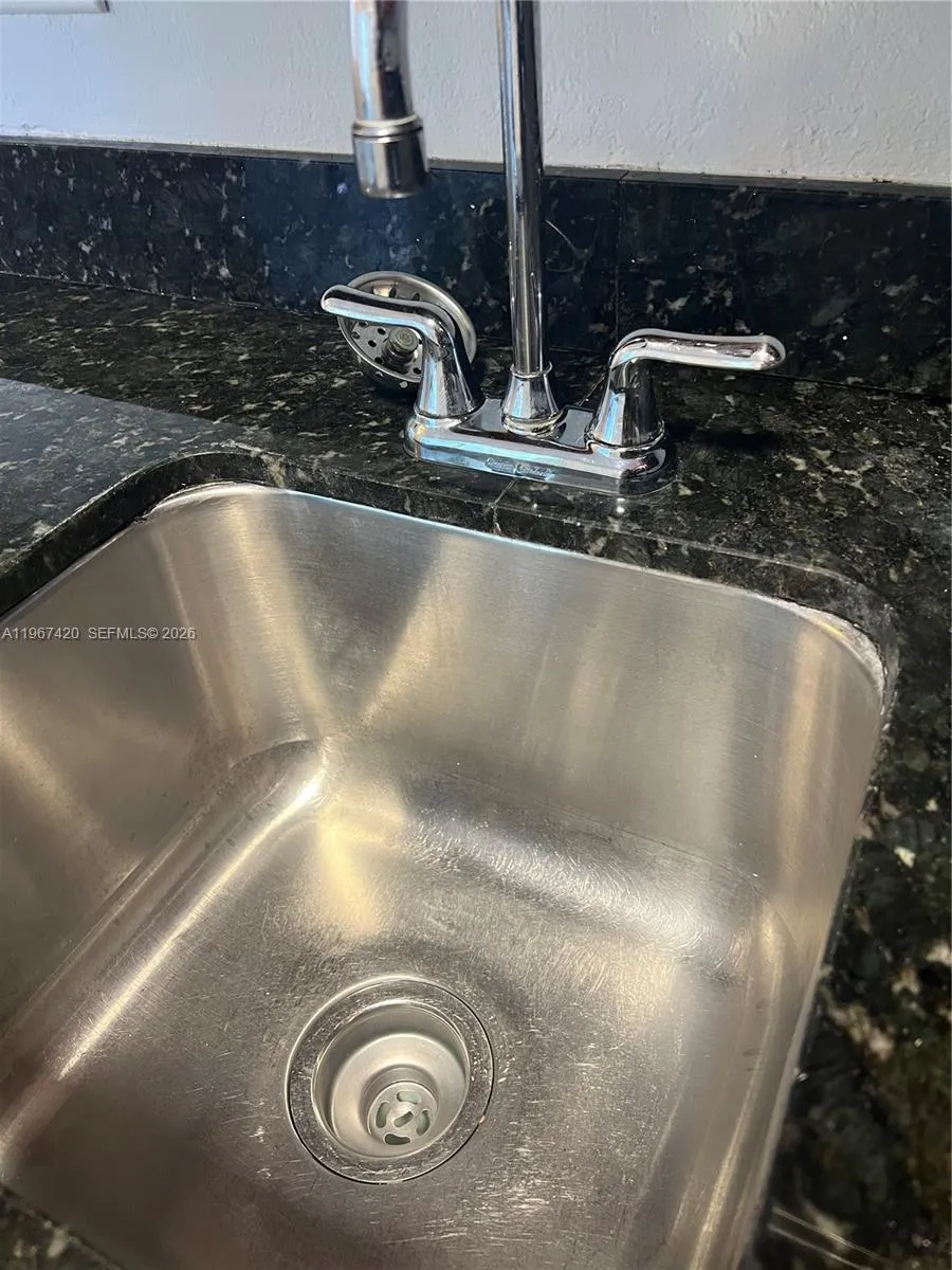 427 Santander Ave 101, Coral Gables, Florida 33134, Coral Gables, Florida 33134, ,1 BathroomBathrooms,Residential Lease,For Rent,427 Santander Ave 101, Coral Gables, Florida 33134,A11967420