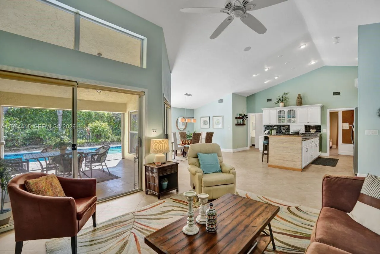 1614 Eastlake Way, Weston, Florida 33326, Weston, Florida 33326, 4 Bedrooms Bedrooms, ,2 BathroomsBathrooms,Residential,For Sale,1614 Eastlake Way, Weston, Florida 33326,A11964415