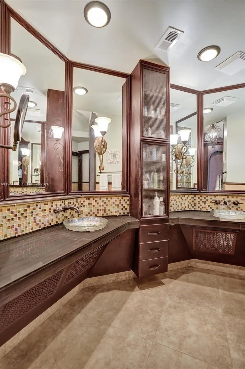 1614 Eastlake Way, Weston, Florida 33326, Weston, Florida 33326, 4 Bedrooms Bedrooms, ,2 BathroomsBathrooms,Residential,For Sale,1614 Eastlake Way, Weston, Florida 33326,A11964415