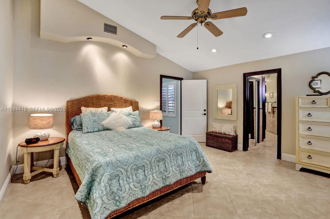 1614 Eastlake Way, Weston, Florida 33326, Weston, Florida 33326, 4 Bedrooms Bedrooms, ,2 BathroomsBathrooms,Residential,For Sale,1614 Eastlake Way, Weston, Florida 33326,A11964415