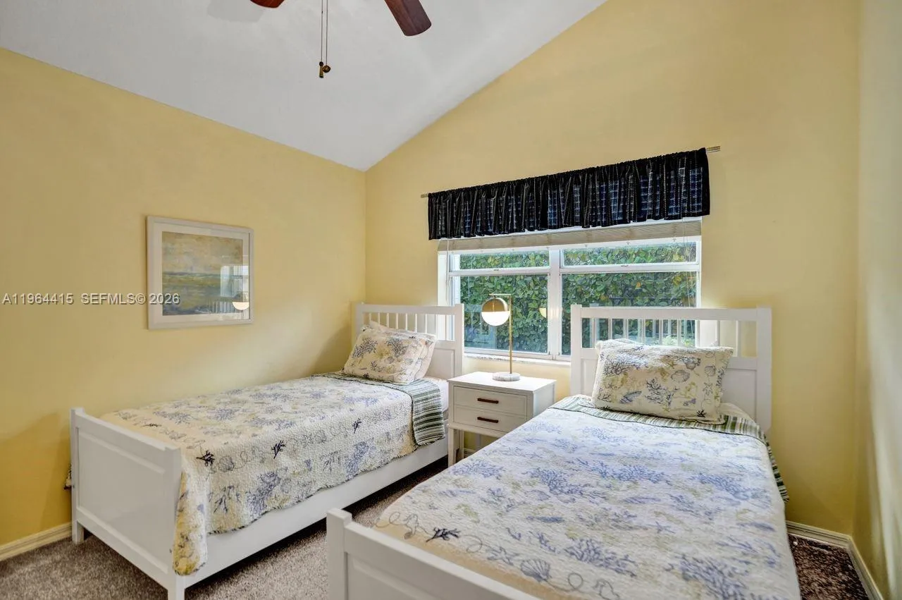 1614 Eastlake Way, Weston, Florida 33326, Weston, Florida 33326, 4 Bedrooms Bedrooms, ,2 BathroomsBathrooms,Residential,For Sale,1614 Eastlake Way, Weston, Florida 33326,A11964415