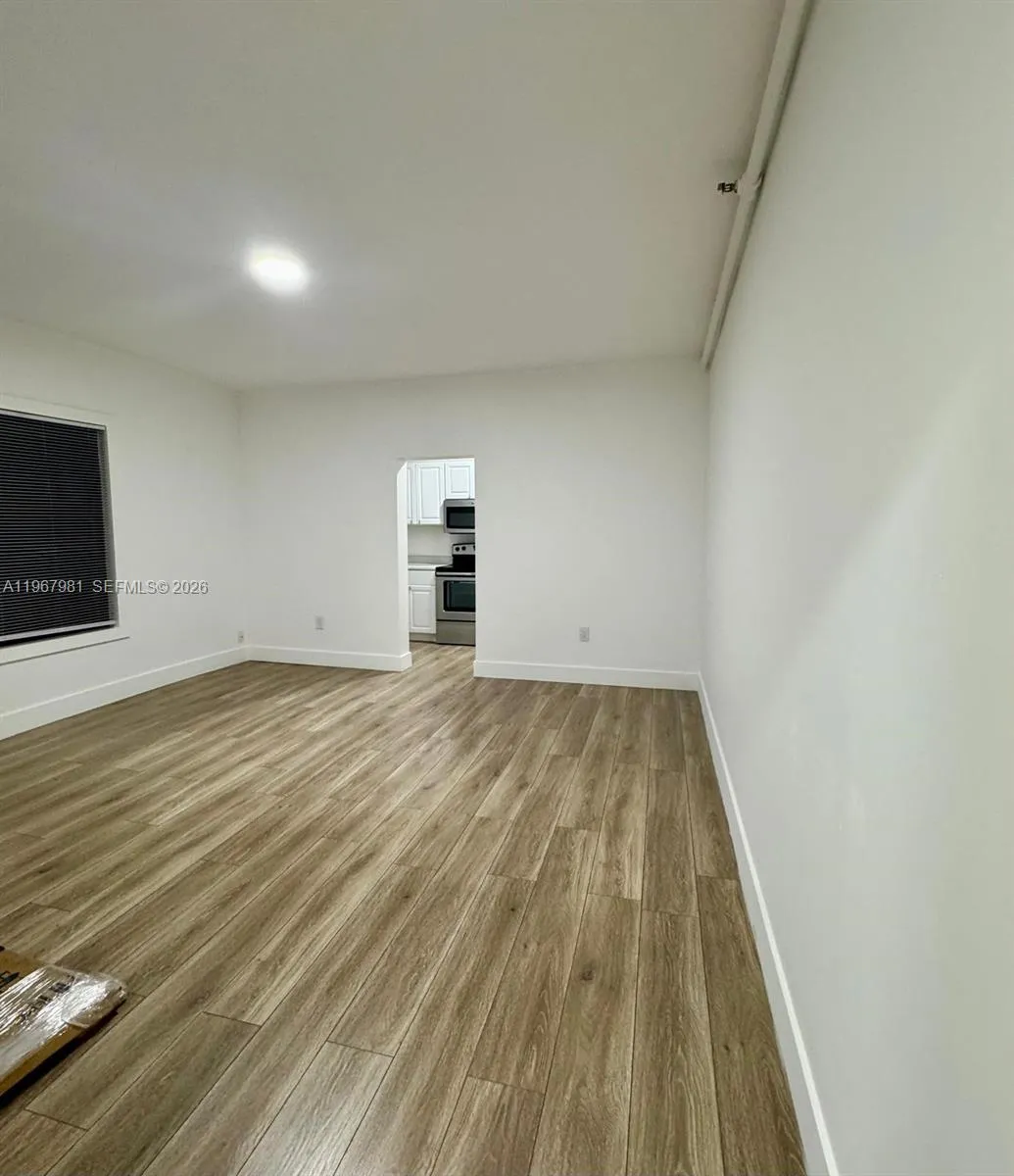 842 Himmarshee St 3, Fort Lauderdale, Florida 3331, Fort Lauderdale, Florida 33312, 1 Bedroom Bedrooms, ,1 BathroomBathrooms,Residential Lease,For Rent,842 Himmarshee St 3, Fort Lauderdale, Florida 3331,A11967981