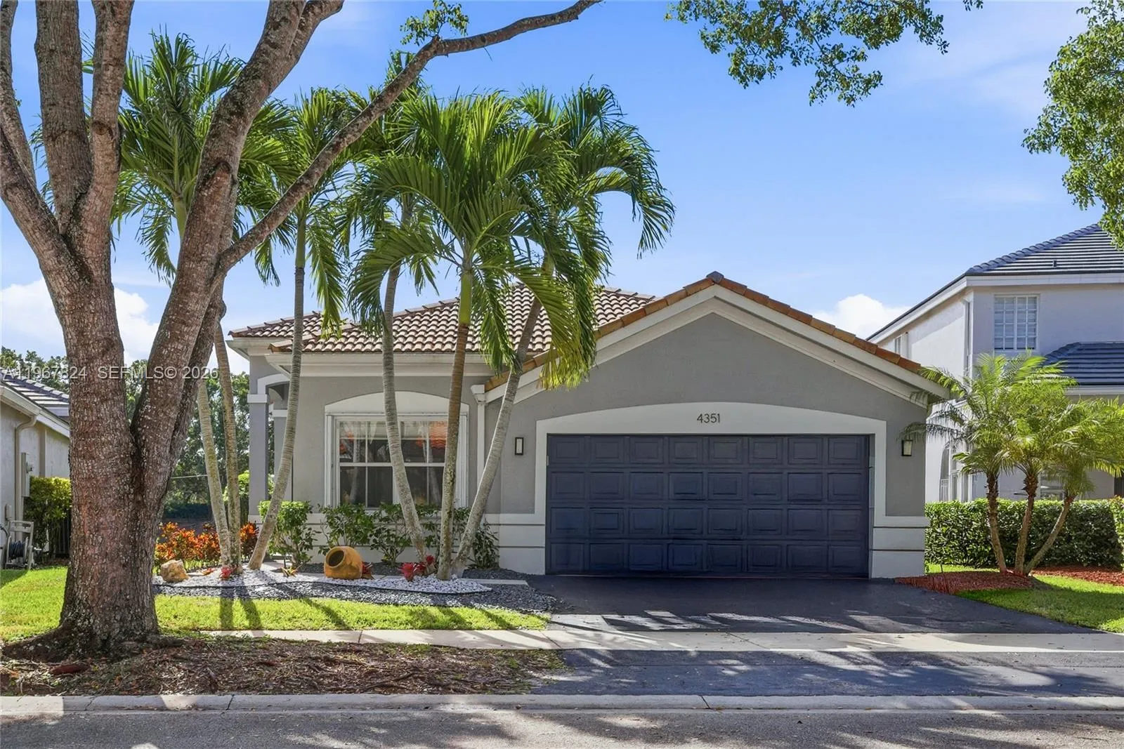 4351 Foxtail Ln, Weston, Florida 33331, Weston, Florida 33331, 3 Bedrooms Bedrooms, ,2 BathroomsBathrooms,Residential,For Sale,4351 Foxtail Ln, Weston, Florida 33331,A11967824
