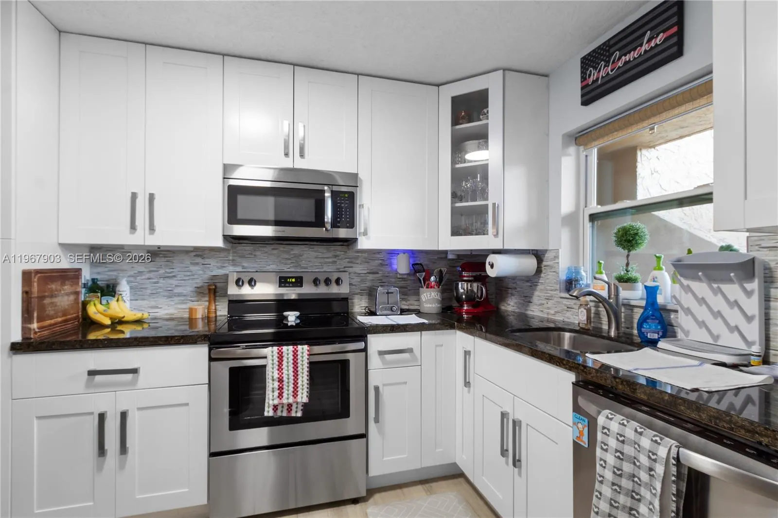 9440 Tangerine Pl 202, Davie, Florida 33324, Davie, Florida 33324, 2 Bedrooms Bedrooms, ,2 BathroomsBathrooms,Residential,For Sale,9440 Tangerine Pl 202, Davie, Florida 33324,A11967903