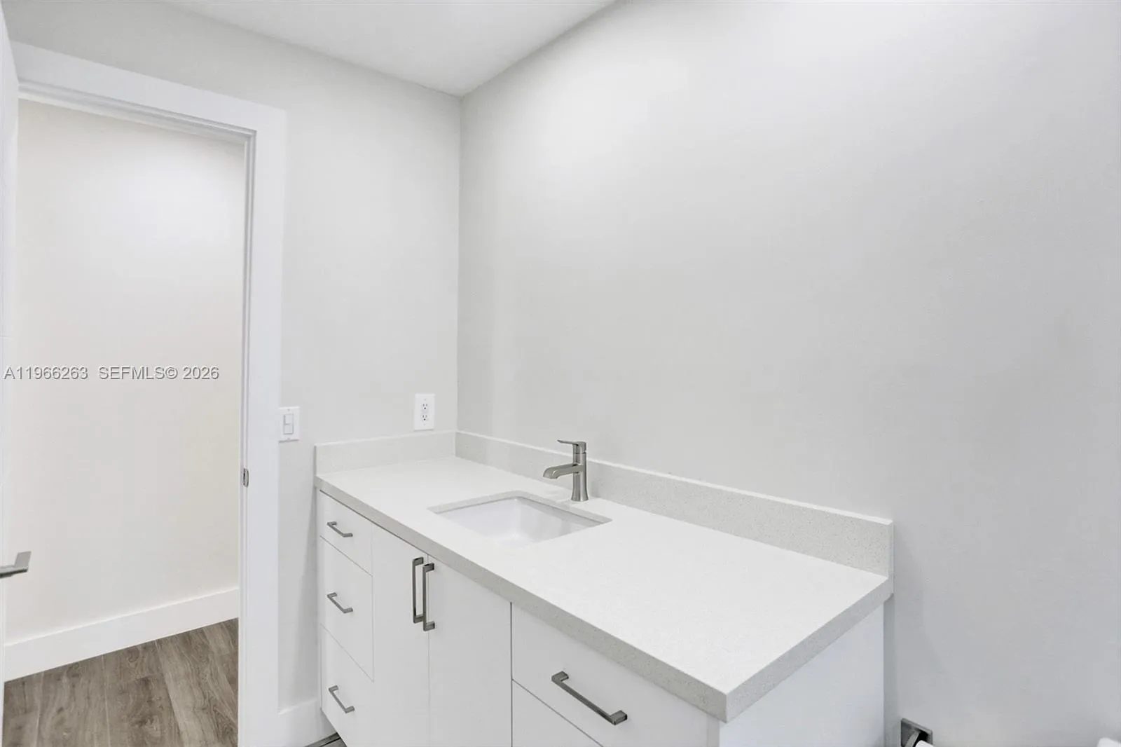 12020 Sw 93rd St, Miami, Florida 33186, Miami, Florida 33186, 3 Bedrooms Bedrooms, ,2 BathroomsBathrooms,Residential Lease,For Rent,12020 Sw 93rd St, Miami, Florida 33186,A11966263