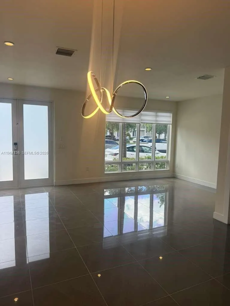 6309 Nw 104 Th Path, Doral, Florida 33178, Doral, Florida 33178, 3 Bedrooms Bedrooms, ,3 BathroomsBathrooms,Residential,For Sale,6309 Nw 104 Th Path, Doral, Florida 33178,A11967136