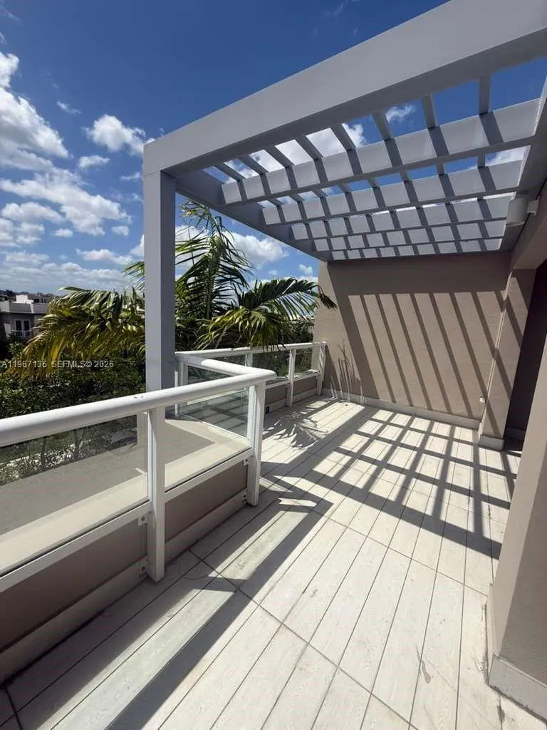 6309 Nw 104 Th Path, Doral, Florida 33178, Doral, Florida 33178, 3 Bedrooms Bedrooms, ,3 BathroomsBathrooms,Residential,For Sale,6309 Nw 104 Th Path, Doral, Florida 33178,A11967136