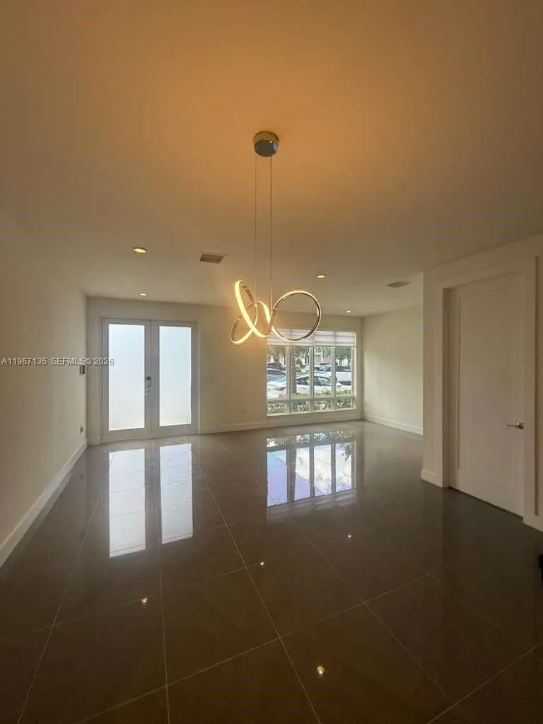 6309 Nw 104 Th Path, Doral, Florida 33178, Doral, Florida 33178, 3 Bedrooms Bedrooms, ,3 BathroomsBathrooms,Residential,For Sale,6309 Nw 104 Th Path, Doral, Florida 33178,A11967136