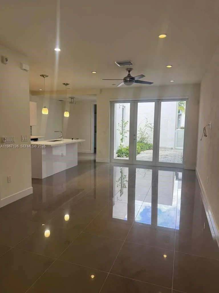 6309 Nw 104 Th Path, Doral, Florida 33178, Doral, Florida 33178, 3 Bedrooms Bedrooms, ,3 BathroomsBathrooms,Residential,For Sale,6309 Nw 104 Th Path, Doral, Florida 33178,A11967136