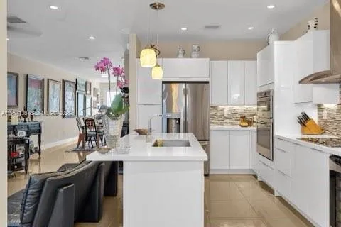 6309 Nw 104 Th Path, Doral, Florida 33178, Doral, Florida 33178, 3 Bedrooms Bedrooms, ,3 BathroomsBathrooms,Residential,For Sale,6309 Nw 104 Th Path, Doral, Florida 33178,A11967136