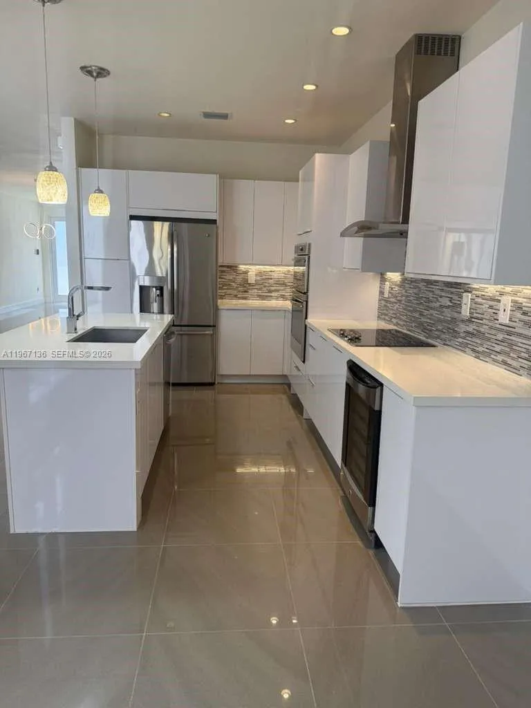 6309 Nw 104 Th Path, Doral, Florida 33178, Doral, Florida 33178, 3 Bedrooms Bedrooms, ,3 BathroomsBathrooms,Residential,For Sale,6309 Nw 104 Th Path, Doral, Florida 33178,A11967136