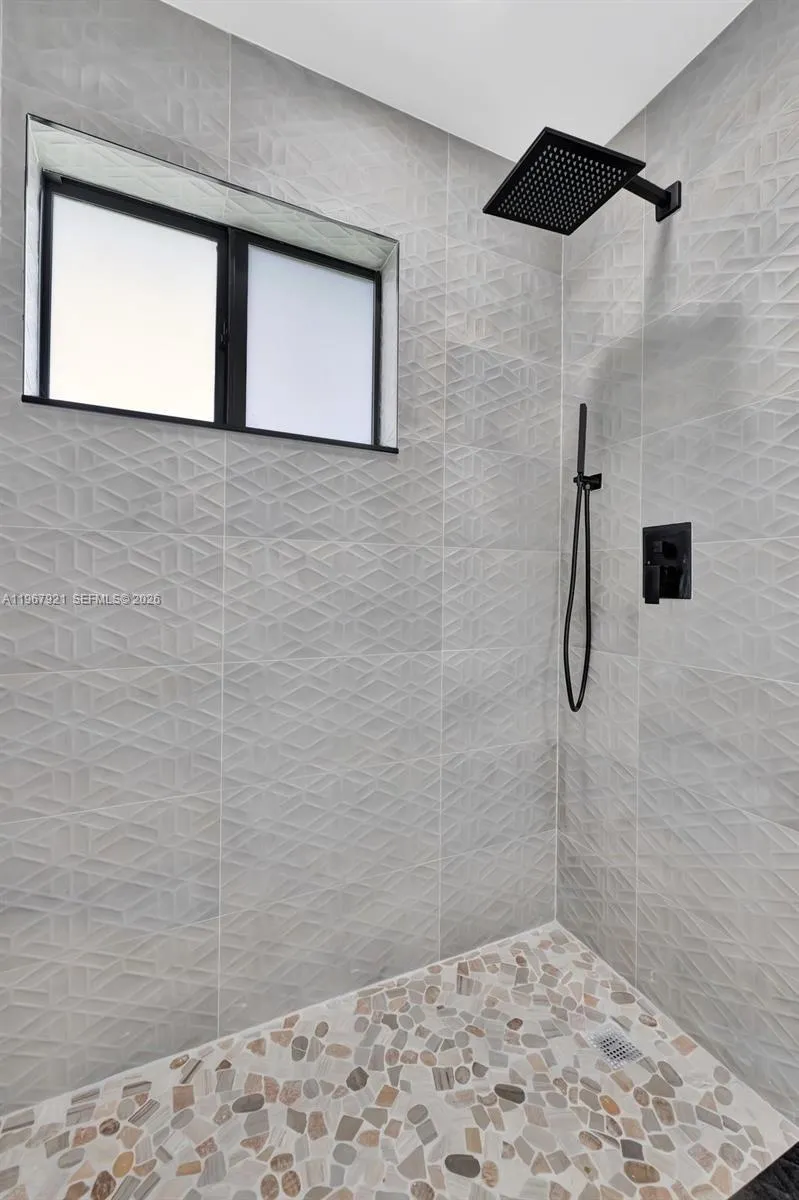 2421 Nw 153 St, Miami Gardens, Florida 33054, Miami Gardens, Florida 33054, 3 Bedrooms Bedrooms, ,2 BathroomsBathrooms,Residential,For Sale,2421 Nw 153 St, Miami Gardens, Florida 33054,A11967921