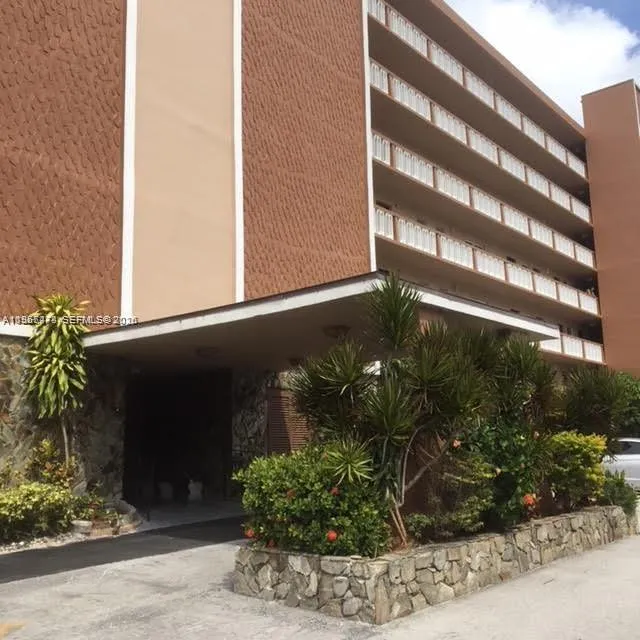 301 Ne 14th Ave 702, Hallandale Beach, Florida 330, Hallandale Beach, Florida 33009, 2 Bedrooms Bedrooms, ,2 BathroomsBathrooms,Residential,For Sale,301 Ne 14th Ave 702, Hallandale Beach, Florida 330,A11967478