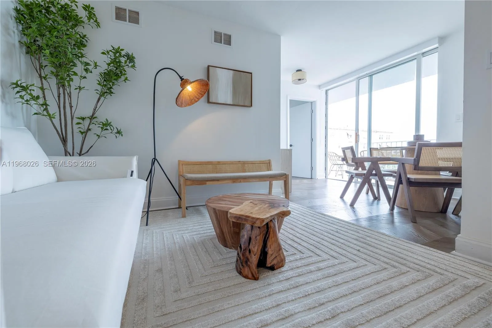 1255 W Collins Ave 604, Miami Beach, Florida 33139, Miami Beach, Florida 33139, 1 Bedroom Bedrooms, ,1 BathroomBathrooms,Residential,For Sale,1255 W Collins Ave 604, Miami Beach, Florida 33139,A11968026