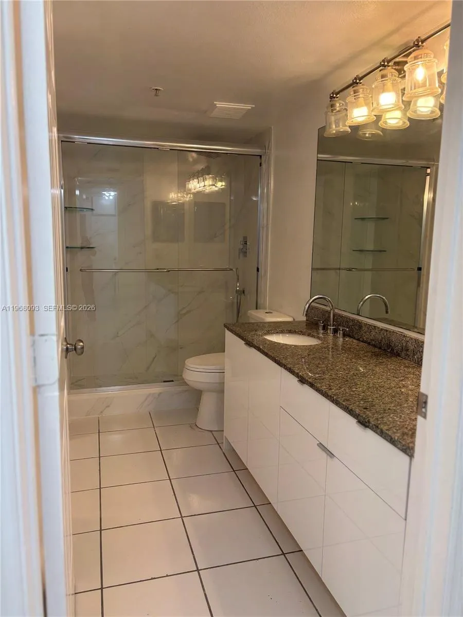 2433 Centergate Dr 202, Miramar, Florida 33025, Miramar, Florida 33025, 3 Bedrooms Bedrooms, ,2 BathroomsBathrooms,Residential Lease,For Rent,2433 Centergate Dr 202, Miramar, Florida 33025,A11968093