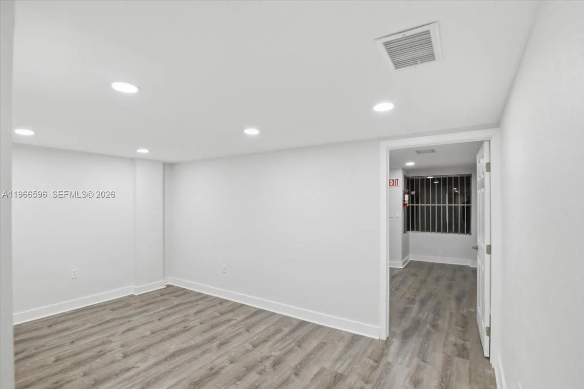 150 Nw 29th St 160, Miami, Florida 33127, Miami, Florida 33127, ,Commercial Lease,For Rent,150 Nw 29th St 160, Miami, Florida 33127,A11966596