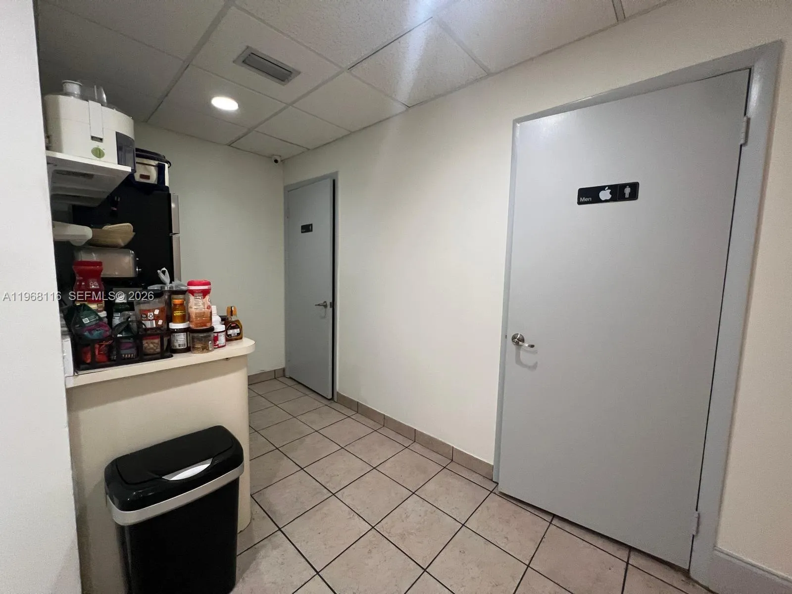 2501 Nw 72nd Ave 2545-a, Miami, Florida 33122, Miami, Florida 33122, ,Commercial Lease,For Rent,2501 Nw 72nd Ave 2545-a, Miami, Florida 33122,A11968116