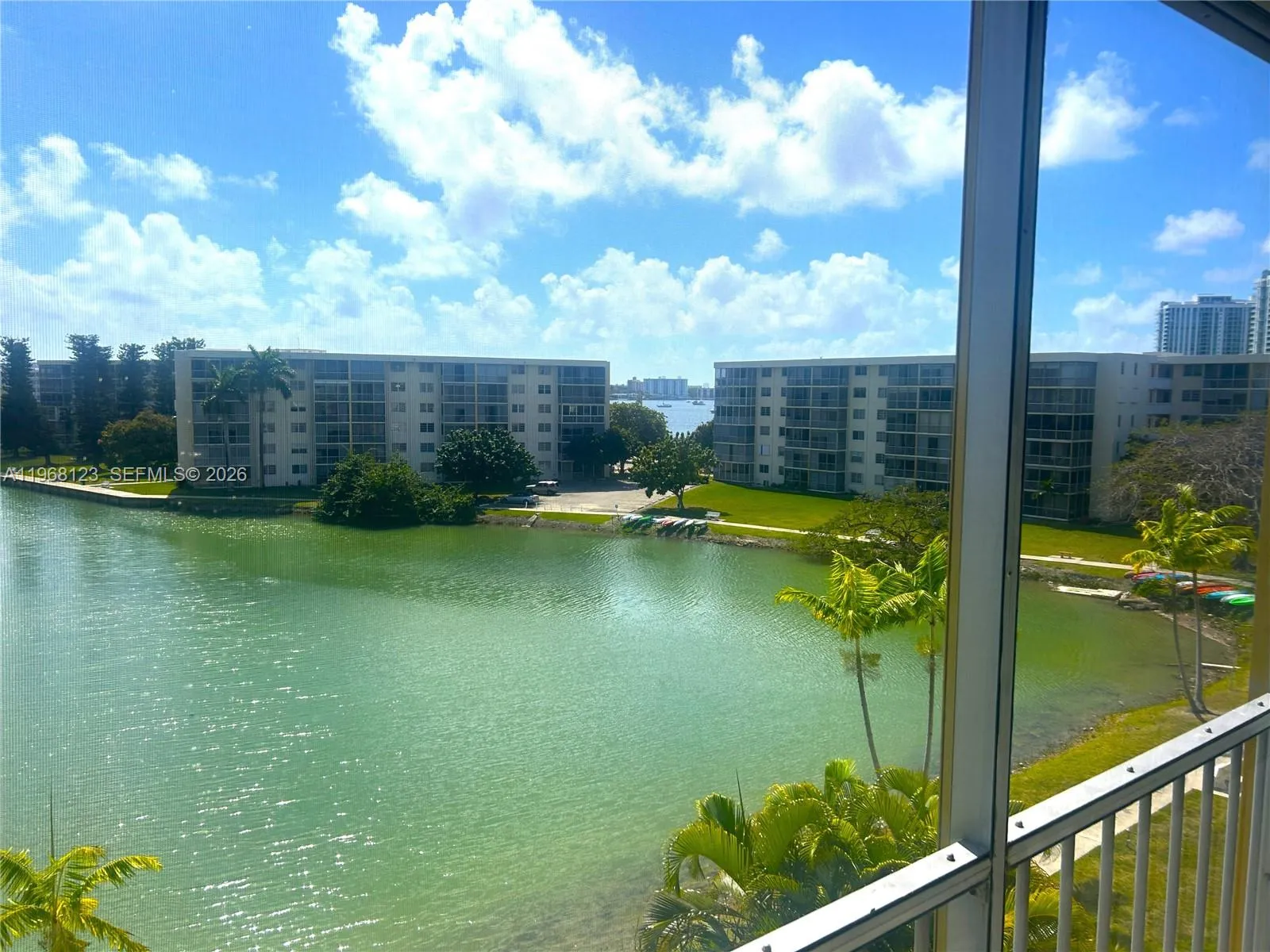 2851 Leonard Dr J502, Aventura, Florida 33160, Aventura, Florida 33160, 1 Bedroom Bedrooms, ,1 BathroomBathrooms,Residential,For Sale,2851 Leonard Dr J502, Aventura, Florida 33160,A11968123