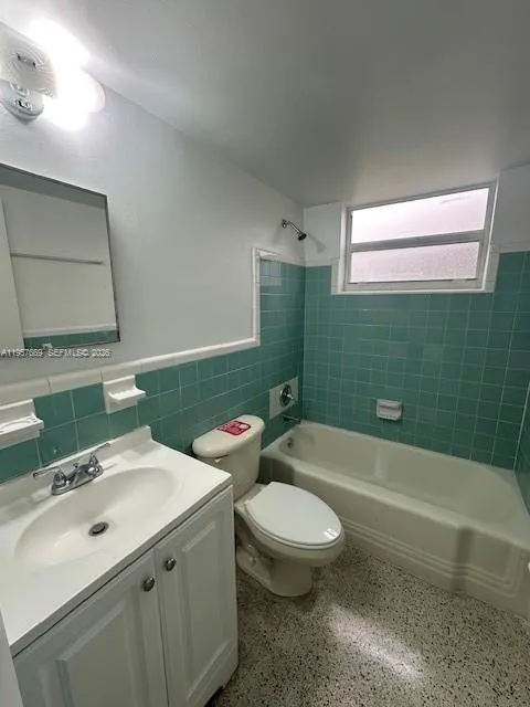 6430 W Flagler St 1, Miami, Florida 33144, Miami, Florida 33144, 1 Bedroom Bedrooms, ,1 BathroomBathrooms,Residential Lease,For Rent,6430 W Flagler St 1, Miami, Florida 33144,A11957669